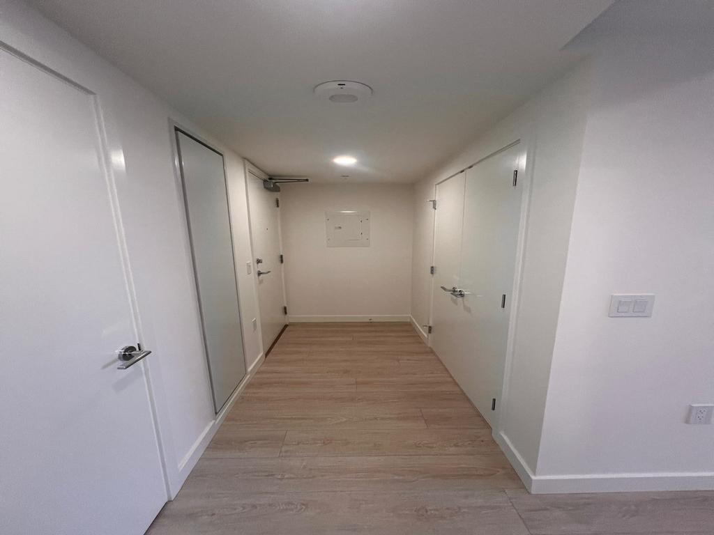 Listing Image for R3073373