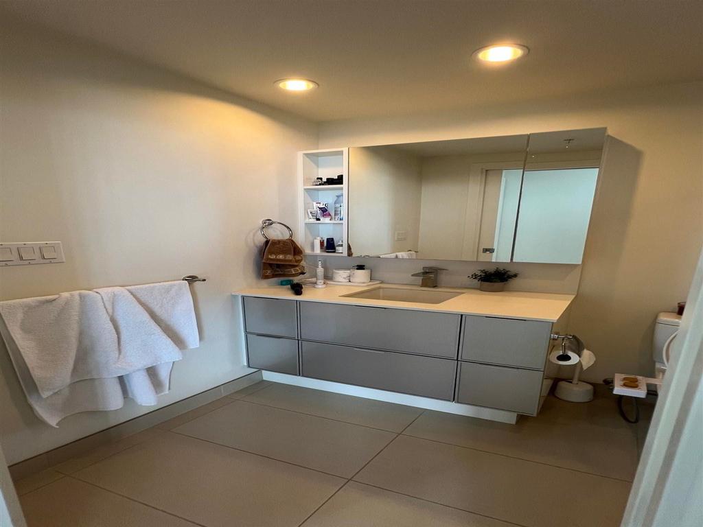 Listing Image for R3073397