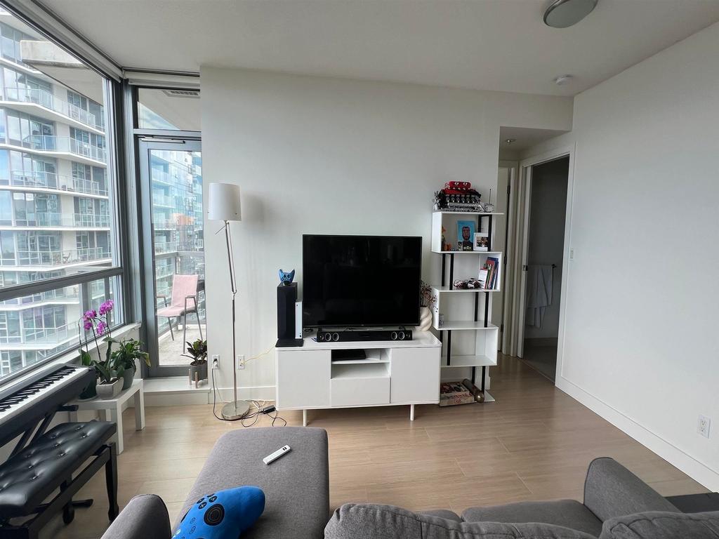 Listing Image for R3073397