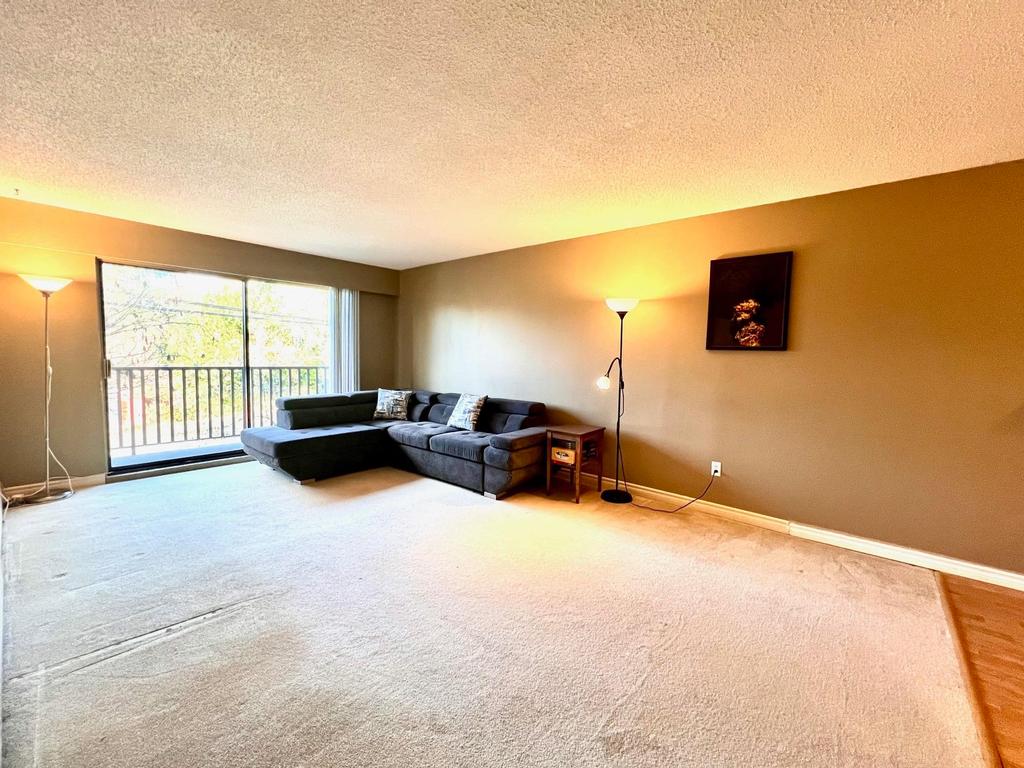 Listing Image for R3073426