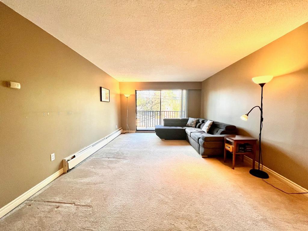 Listing Image for R3073426
