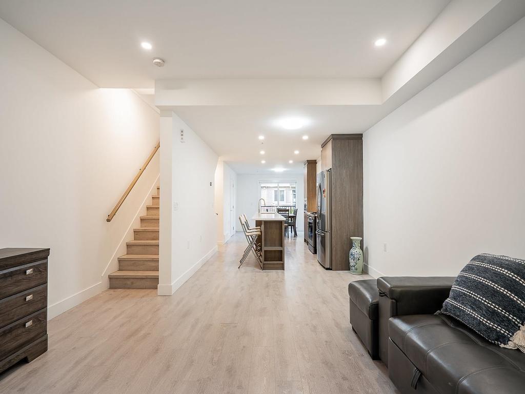 Listing Image for R3073461