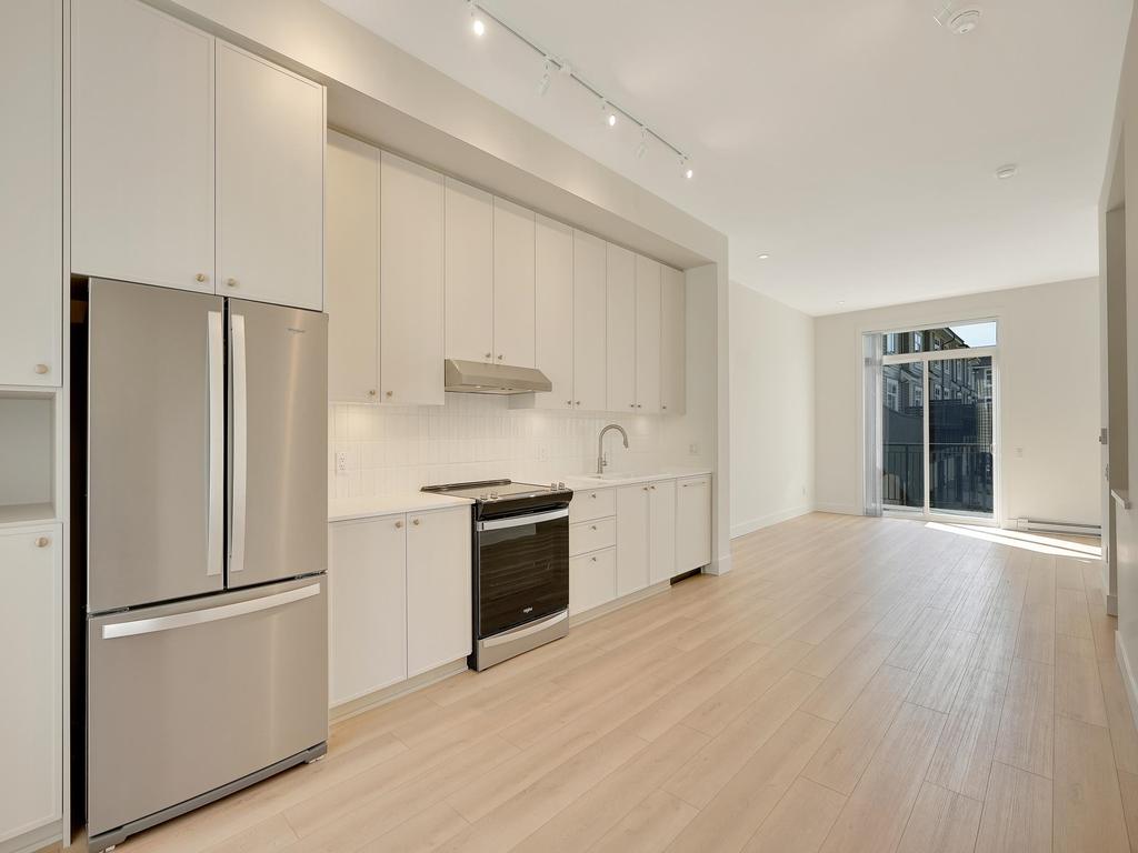 Listing Image for R3073535