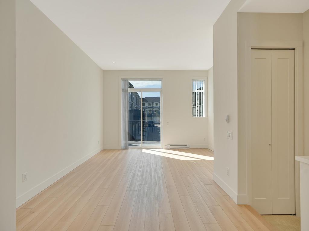 Listing Image for R3073535