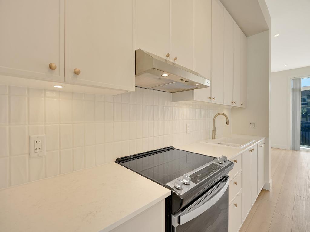 Listing Image for R3073535