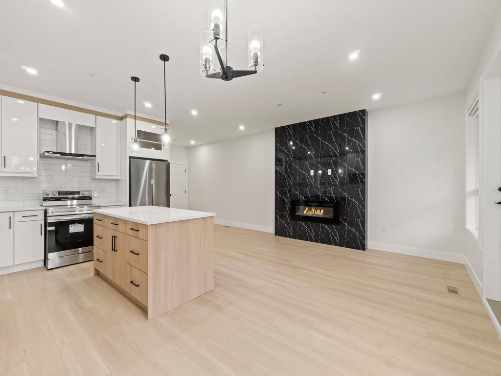 Listing Image for R3073619