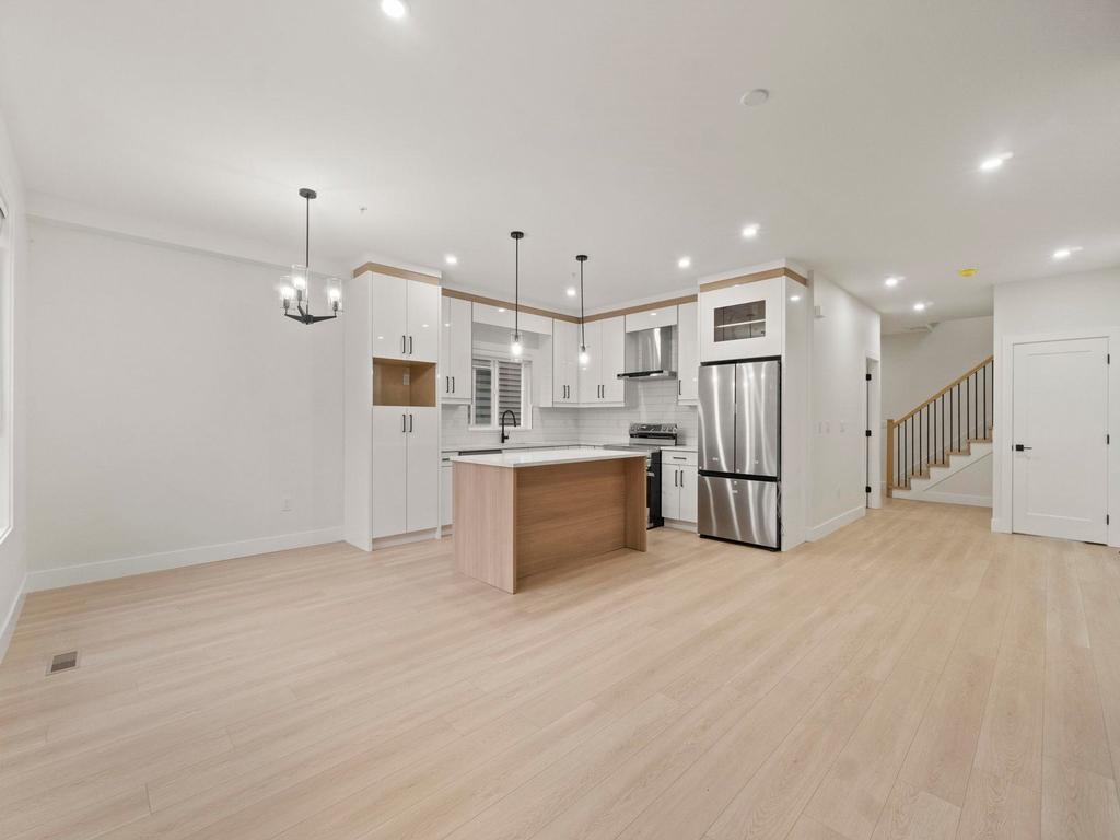 Listing Image for R3073619