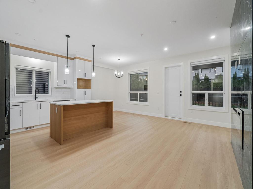 Listing Image for R3073622