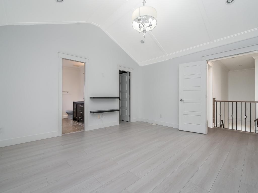 Listing Image for R3073647