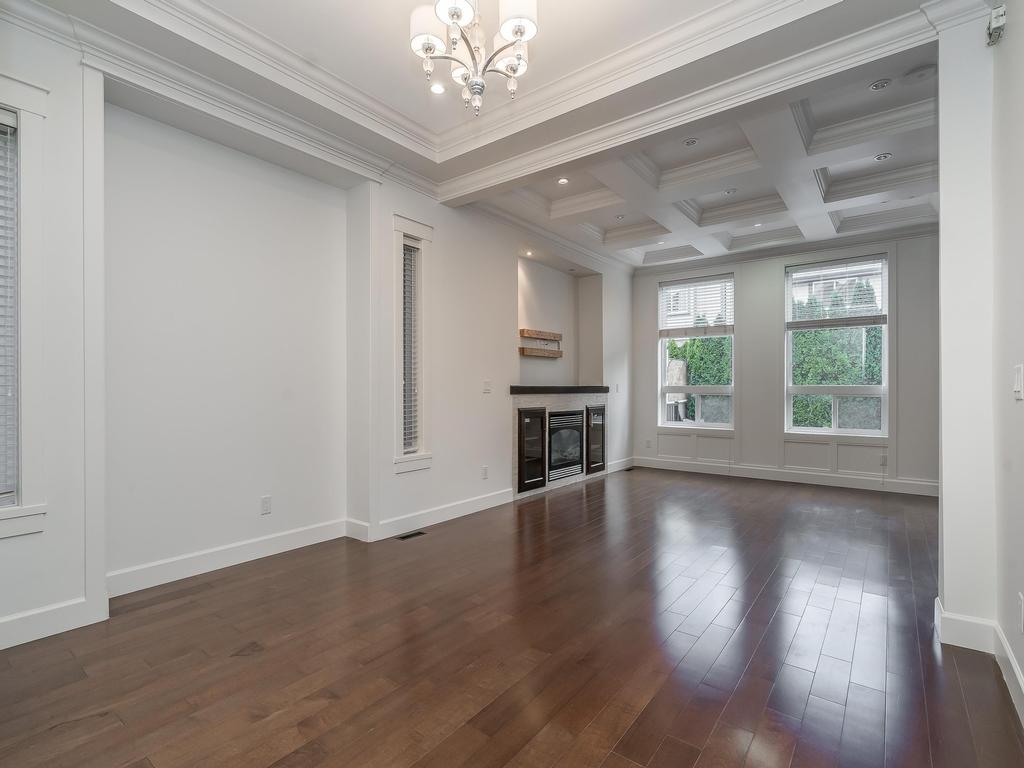 Listing Image for R3073647