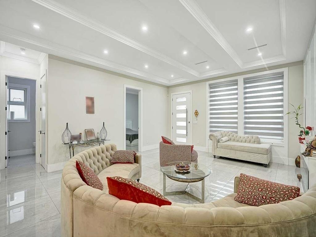 Listing Image for R3073673