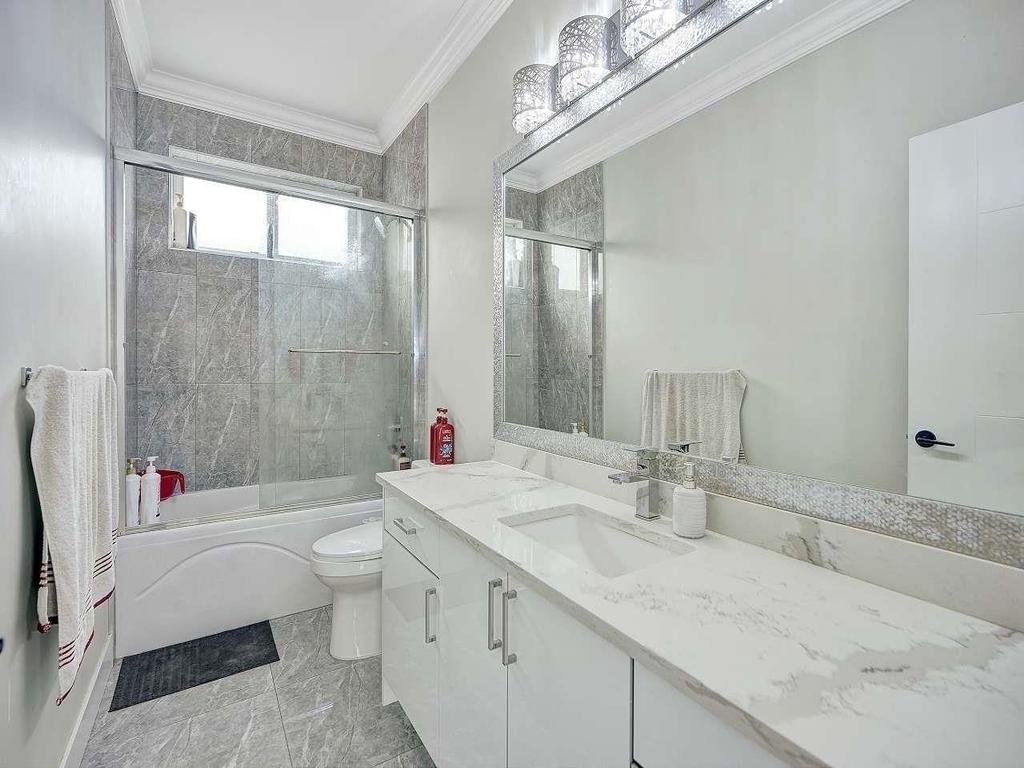 Listing Image for R3073673