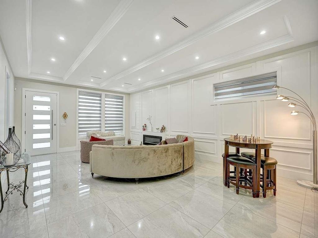 Listing Image for R3073673