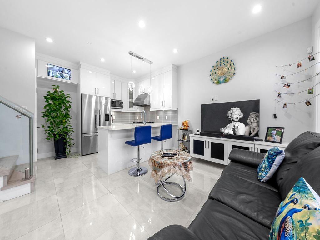Listing Image for R3073739