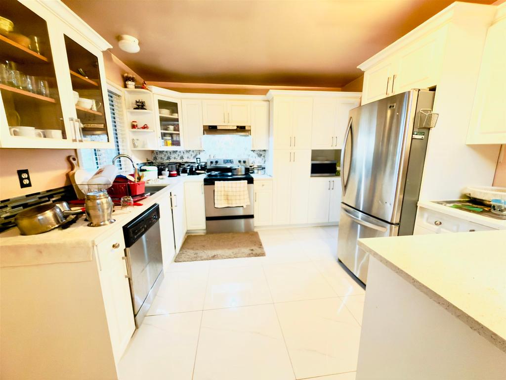 Listing Image for R3073821