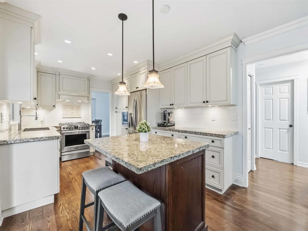 Listing Image for R3073834