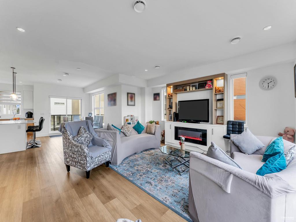 Listing Image for R3073849