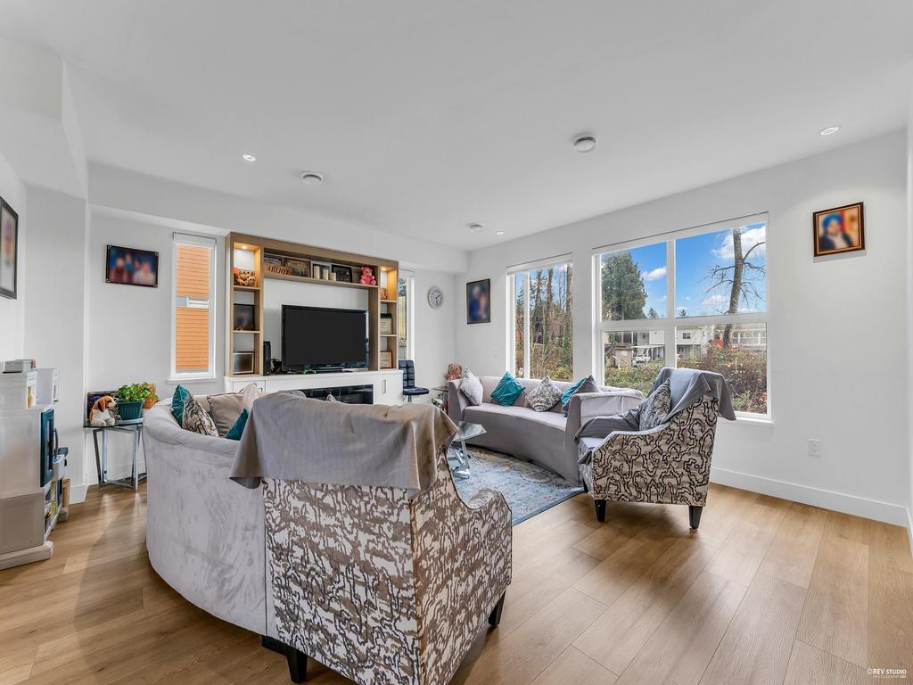 Listing Image for R3073849