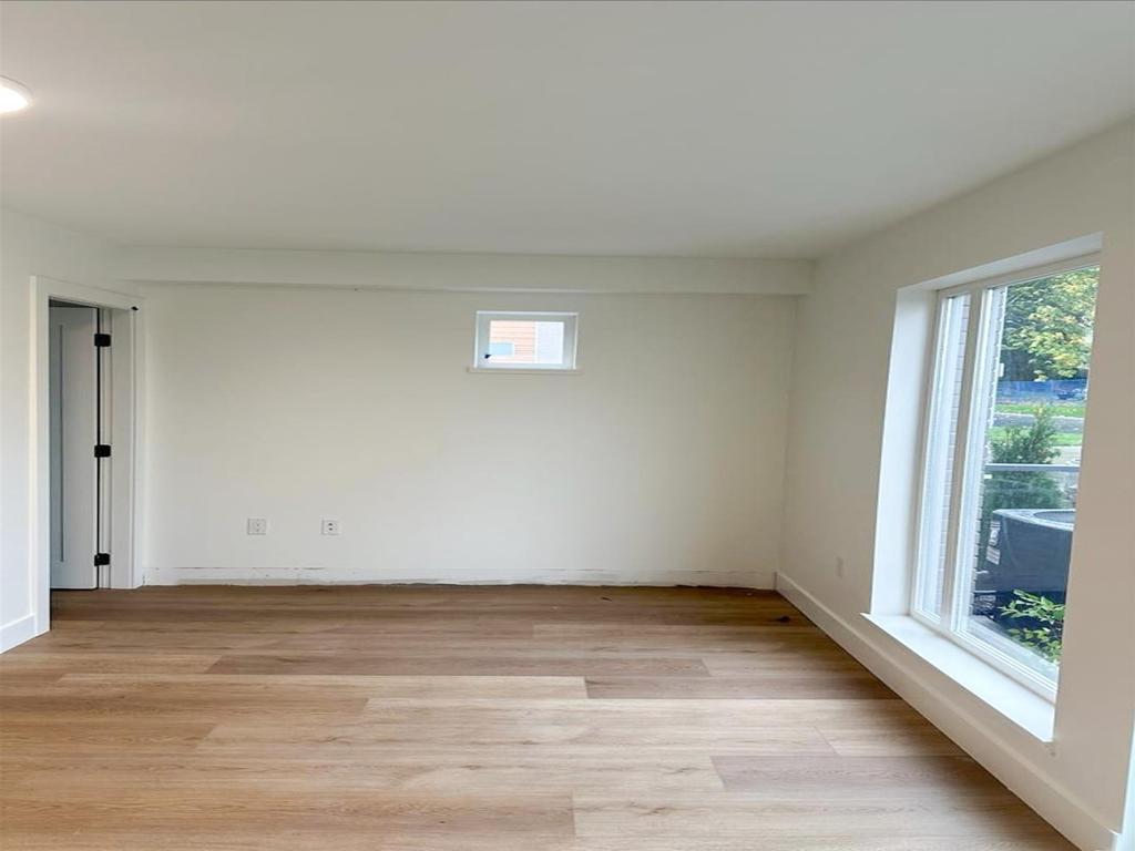 Listing Image for R3073849