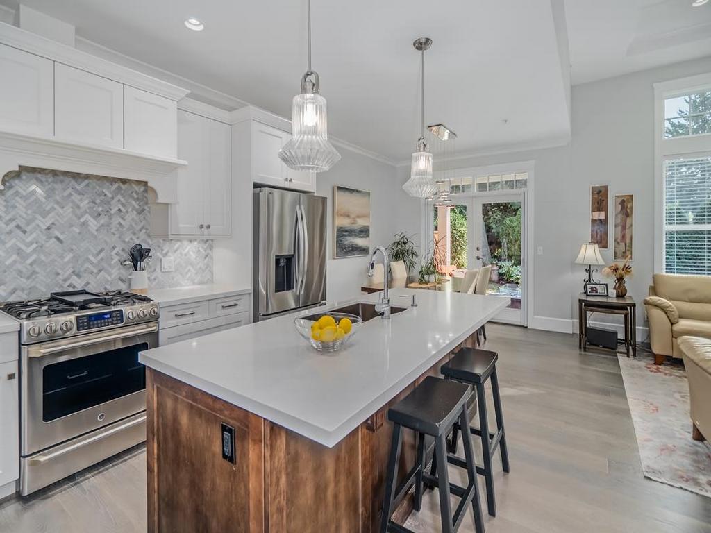 Listing Image for R3073872