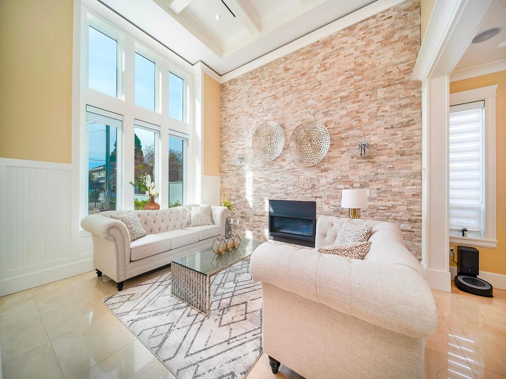 Listing Image for R3073938