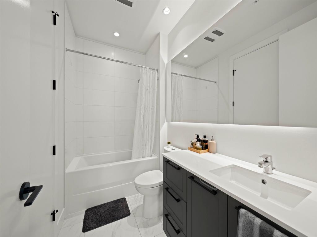 Listing Image for R3073982