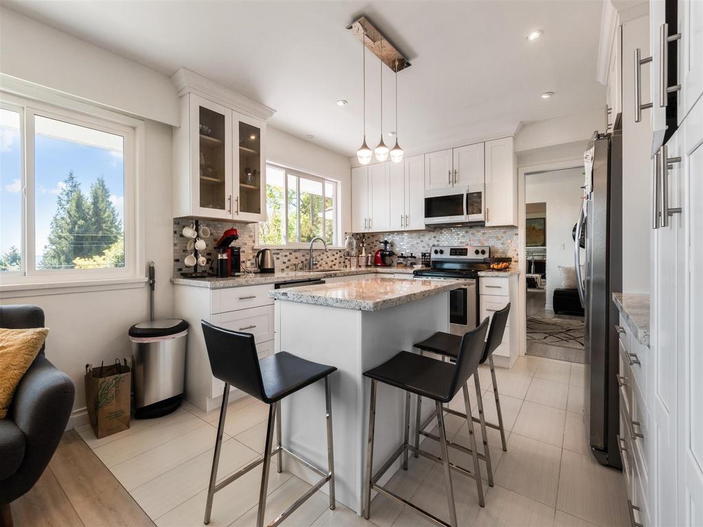 Listing Image for R3074006