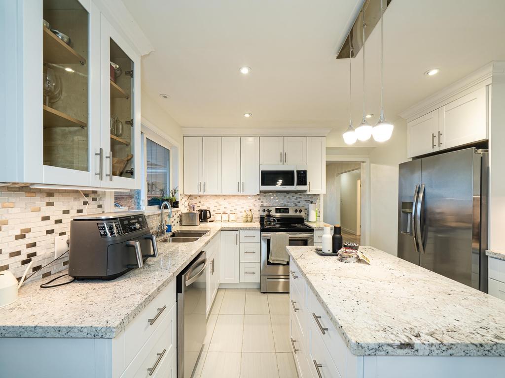 Listing Image for R3074006