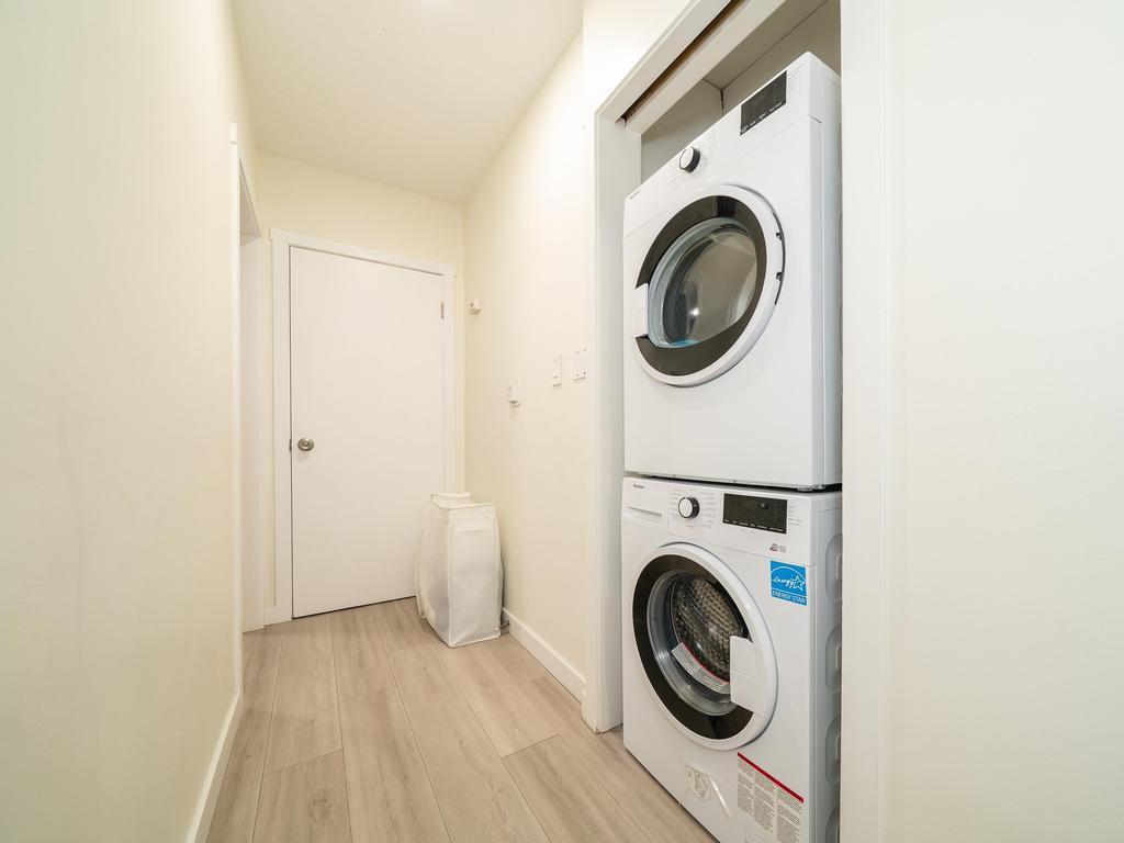 Listing Image for R3074006