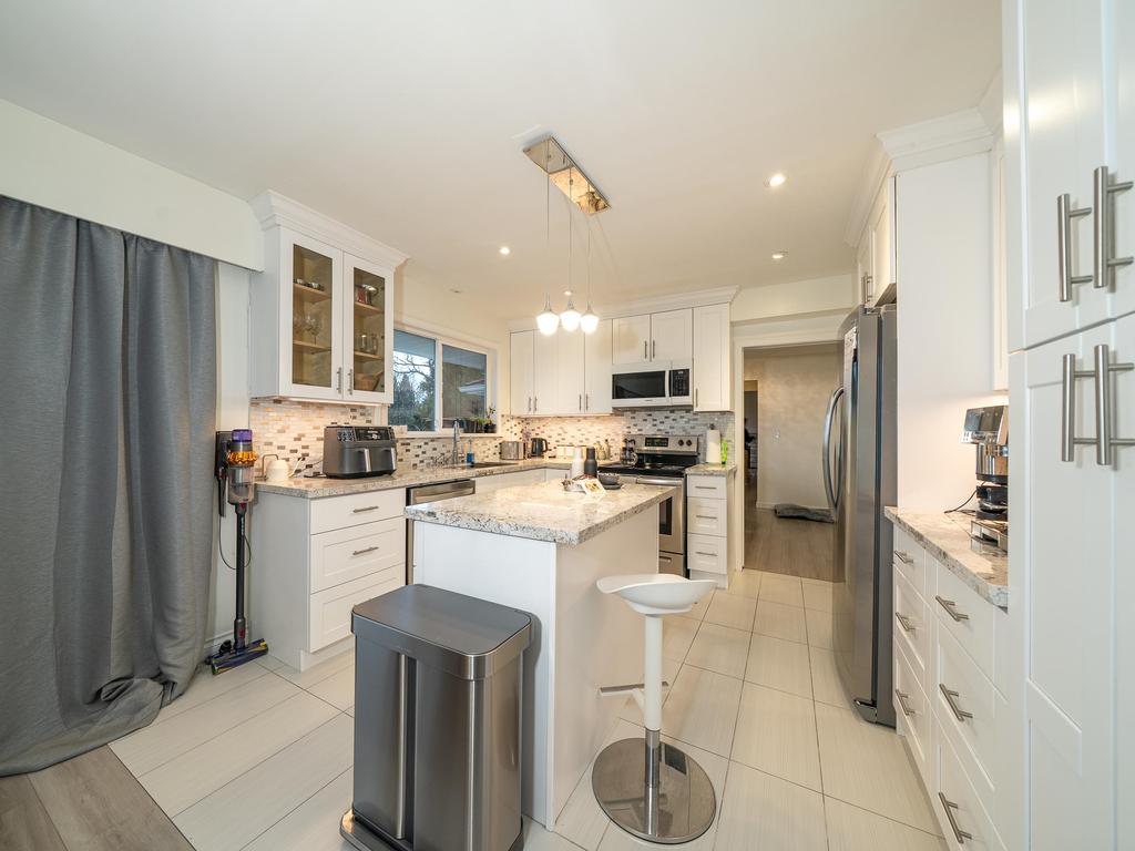 Listing Image for R3074006