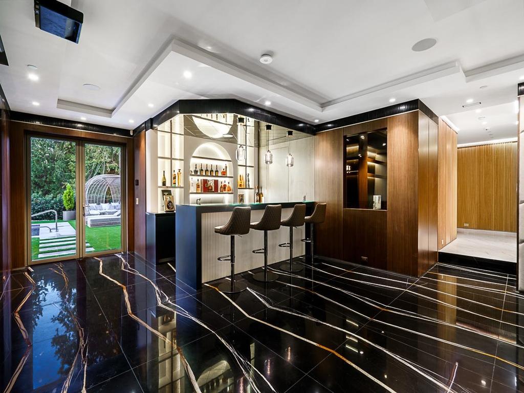 Listing Image for R3074076