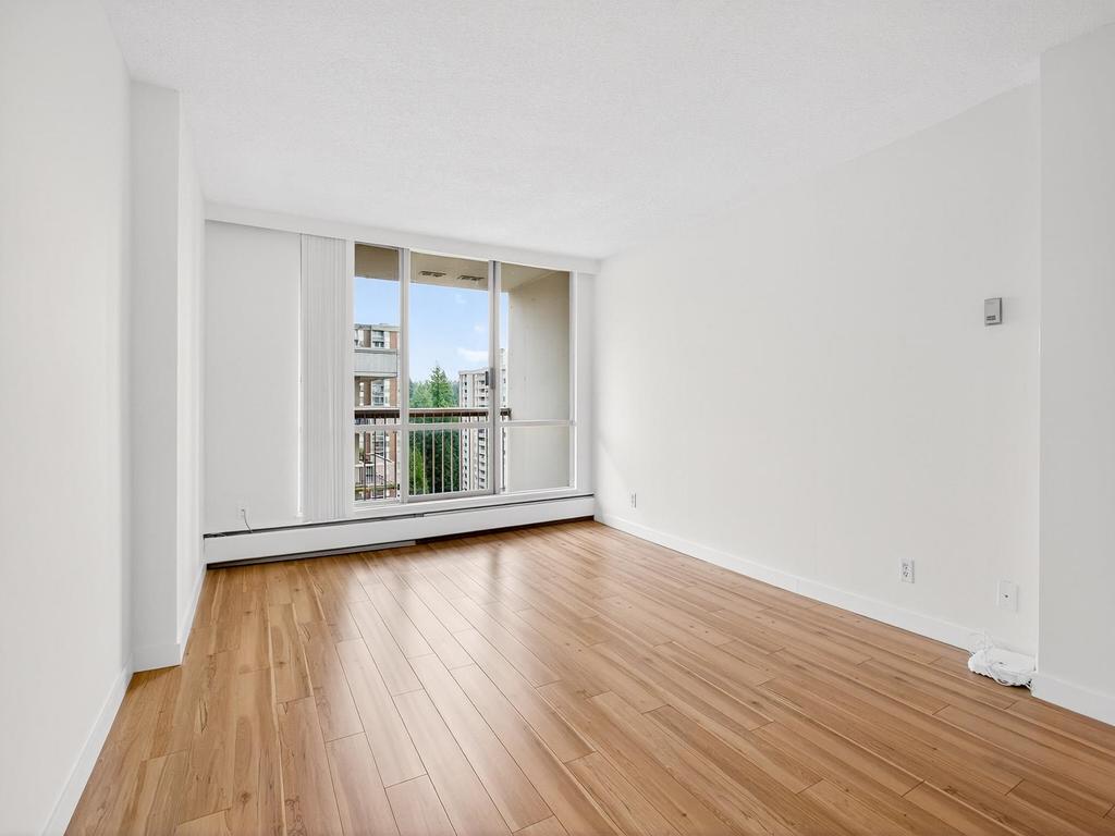 Listing Image for R3074161