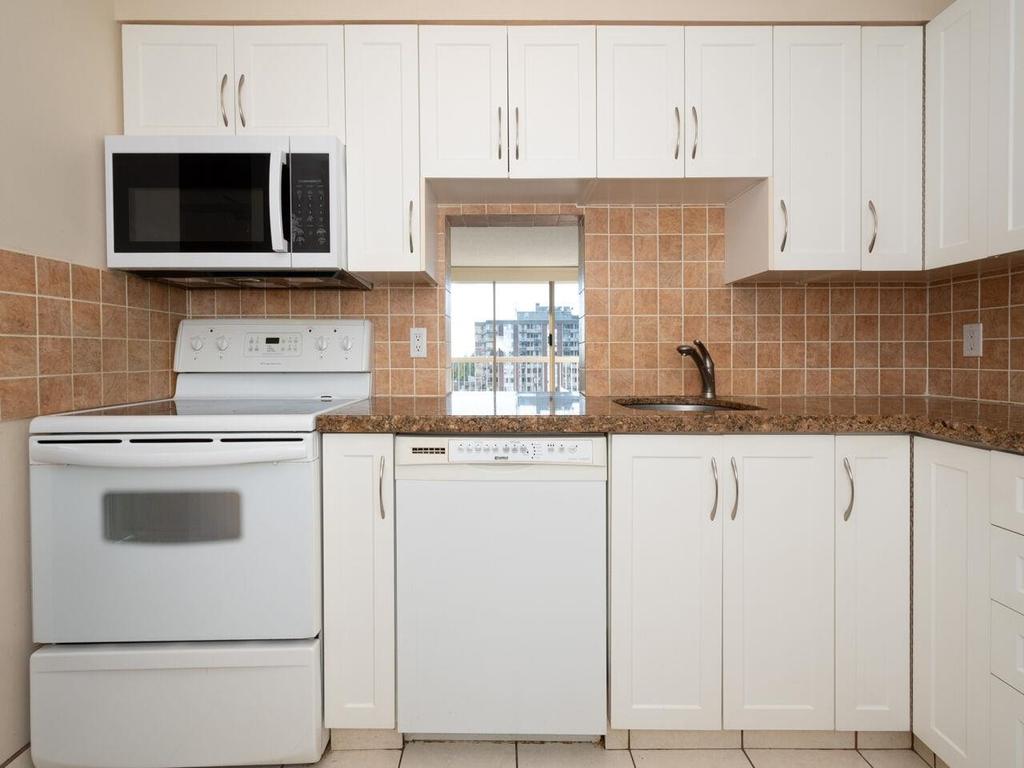 Listing Image for R3074197