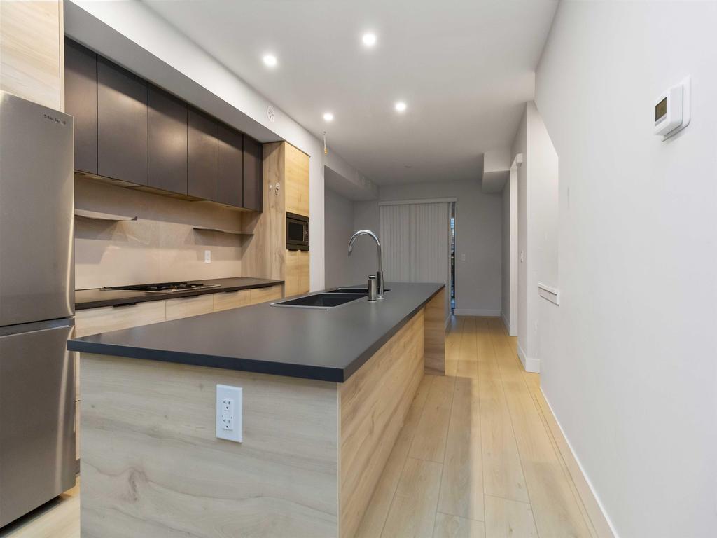 Listing Image for R3074302