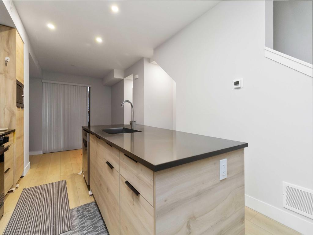 Listing Image for R3074302