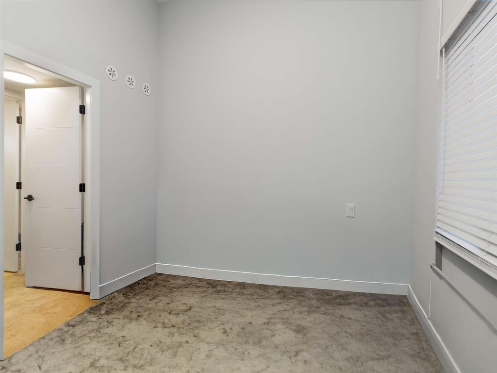 Listing Image for R3074302