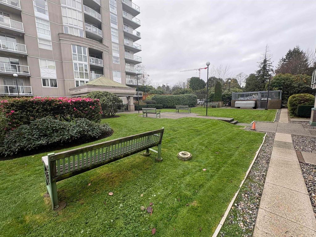 Listing Image for R3074344