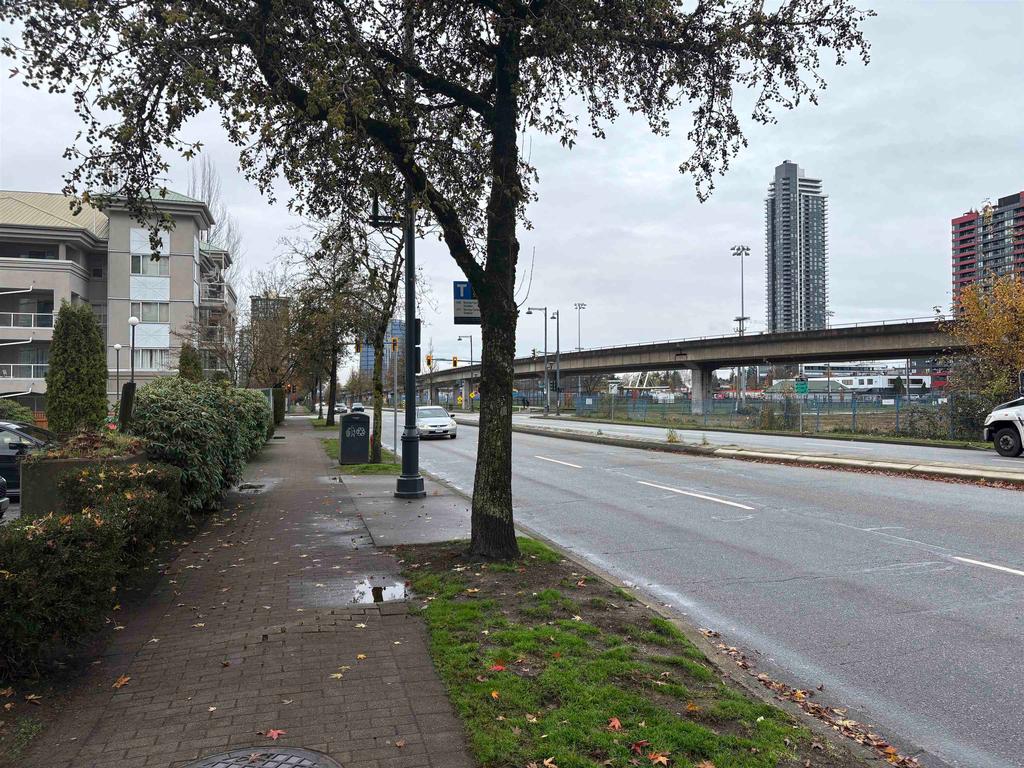 Listing Image for R3074344