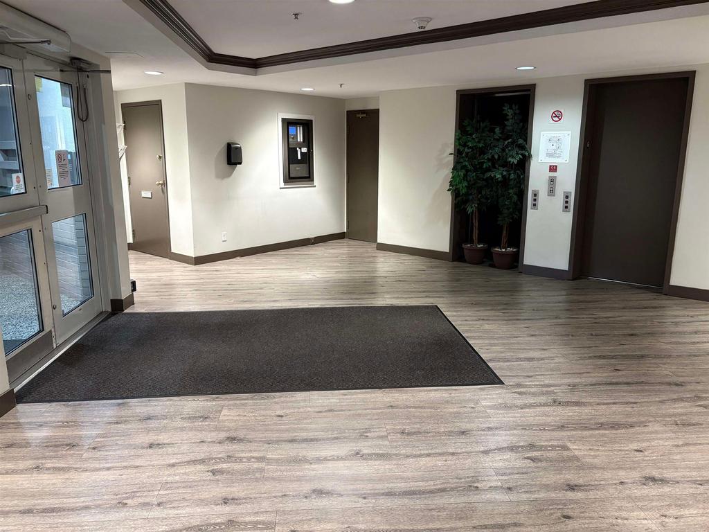 Listing Image for R3074344