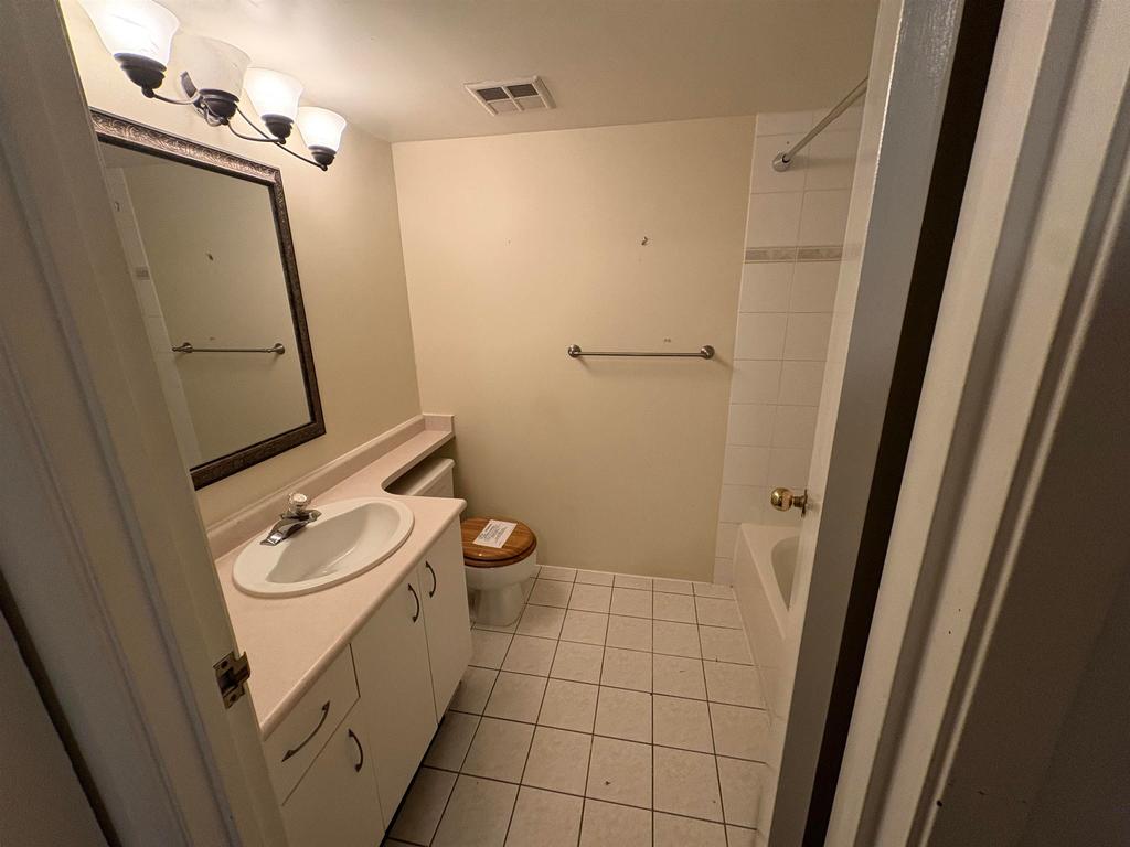 Listing Image for R3074344