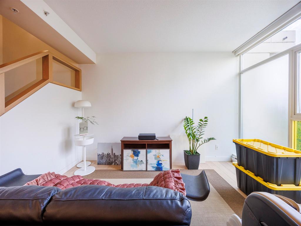 Listing Image for R3074361