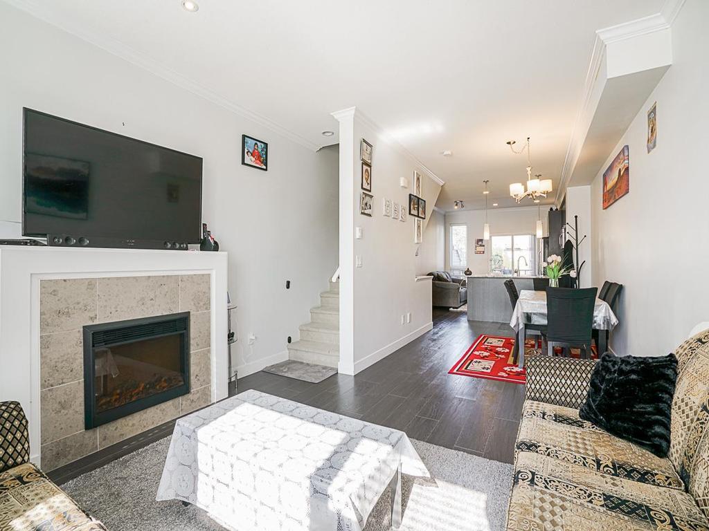 Listing Image for R3074375