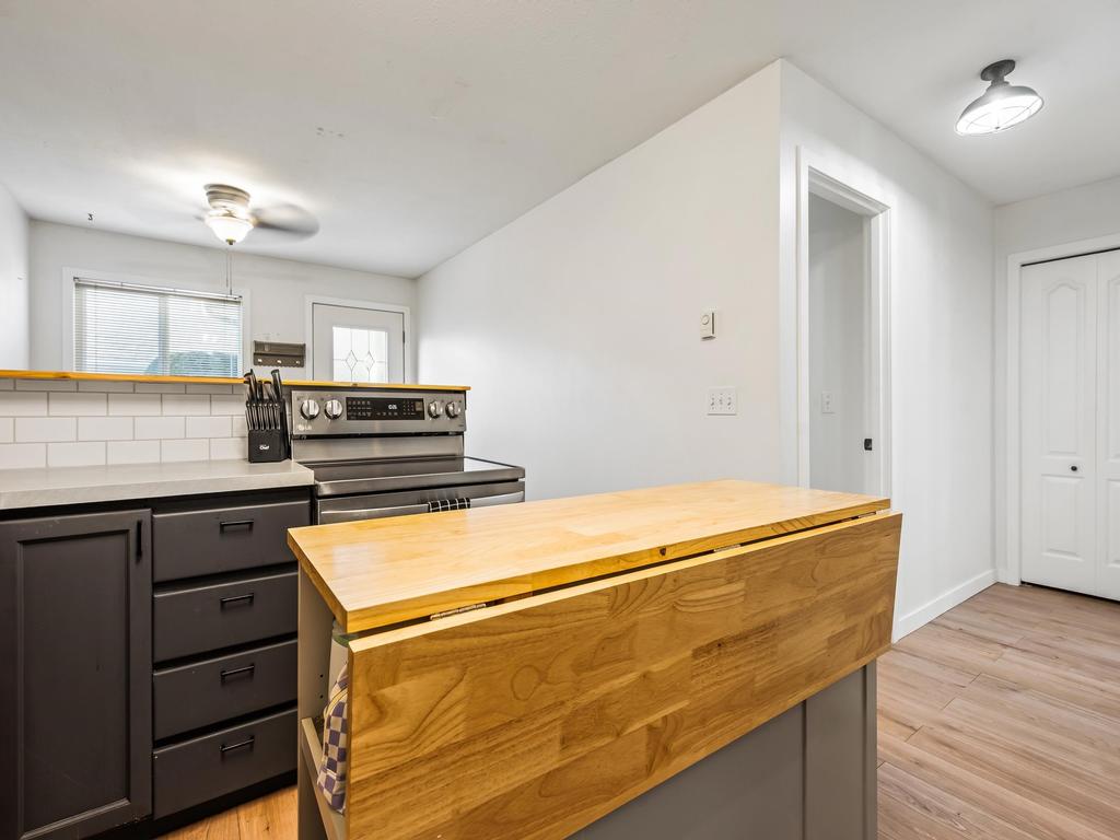 Listing Image for R3074448