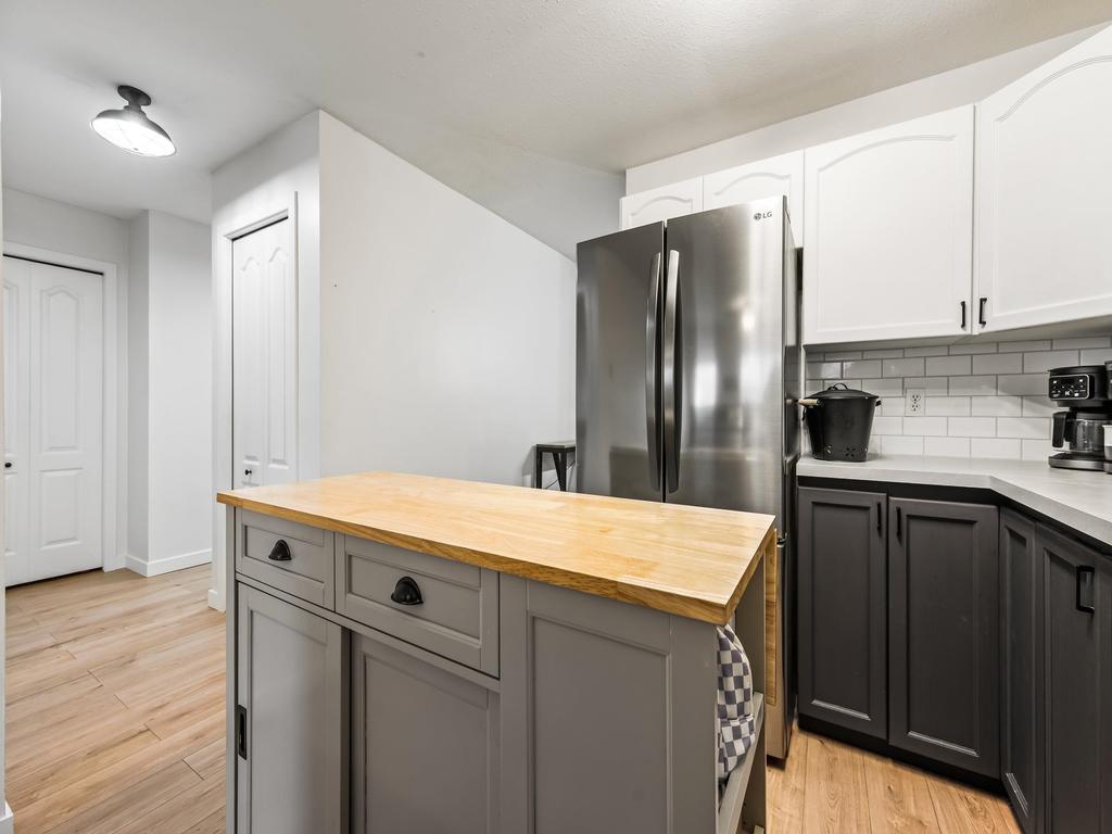 Listing Image for R3074448