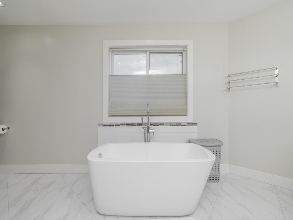 Listing Image for R3074595