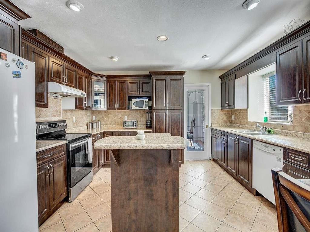 Listing Image for R3074756