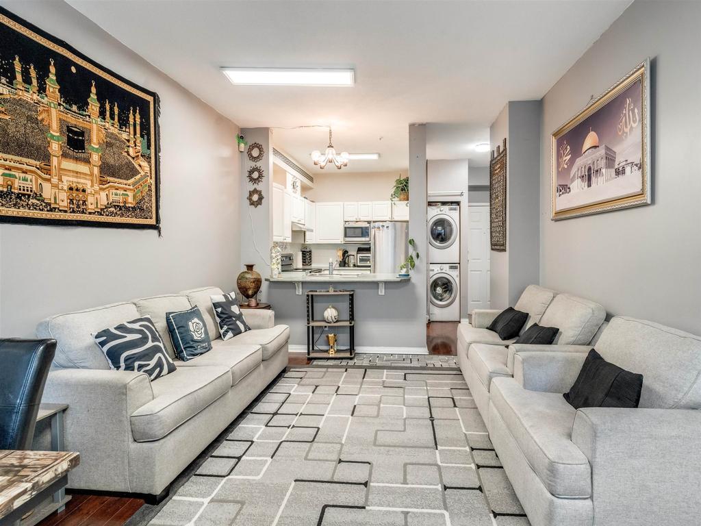 Listing Image for R3074792