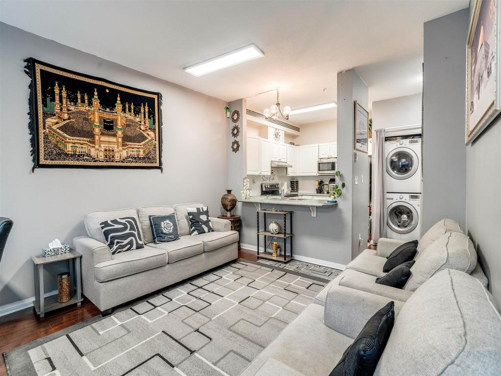 Listing Image for R3074792