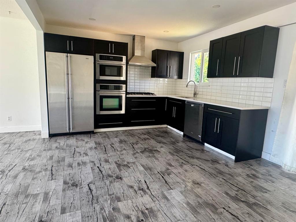 Listing Image for R3074833