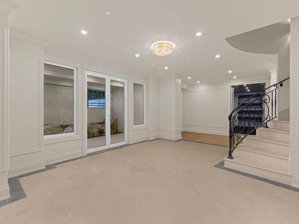 Listing Image for R3074835